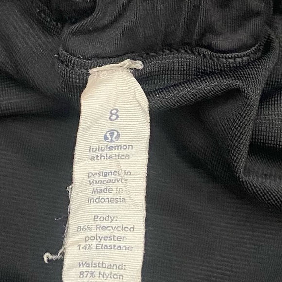 Lululemon Tracker Short IV Black 2015 - Picture 12 of 14